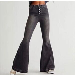Free People We The Free Irreplaceable Flare Jeans Galaxy Black Bohemian Size 27